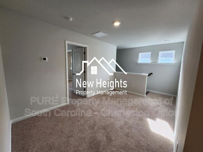 Building Photo - 179 Cherry Grv Dr