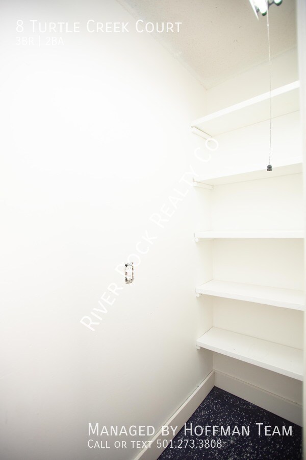 Building Photo - 8 Turtle Creek Ct