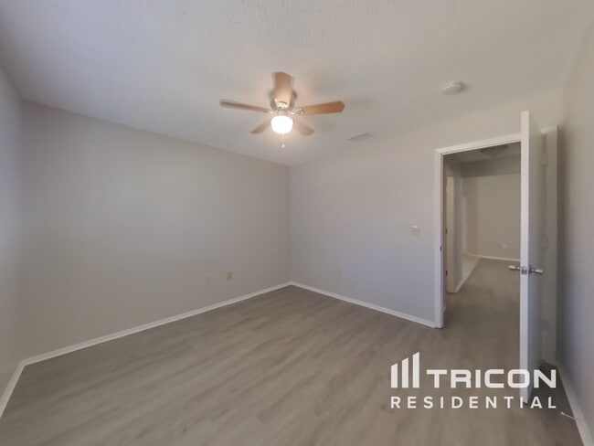 Building Photo - 2273 Seward Cir