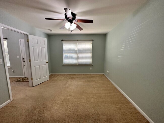 Building Photo - Exclusively Offered by Muse Realty Rentals...