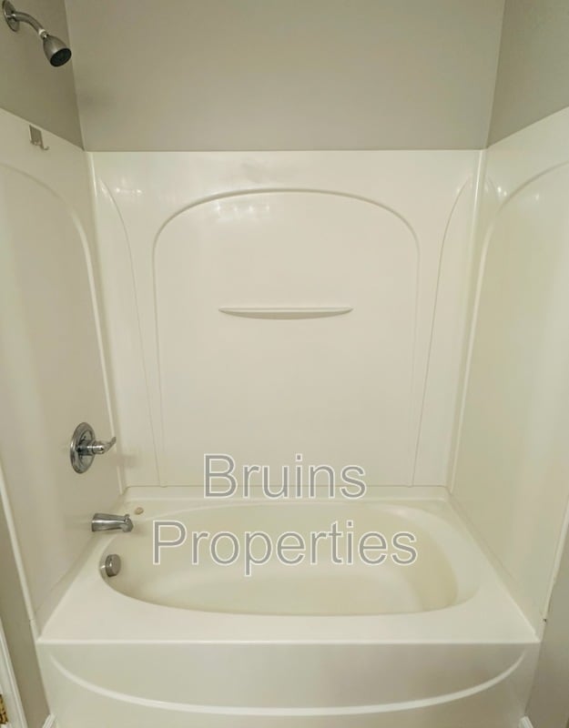 Building Photo - 6113 Hedgecock Cir