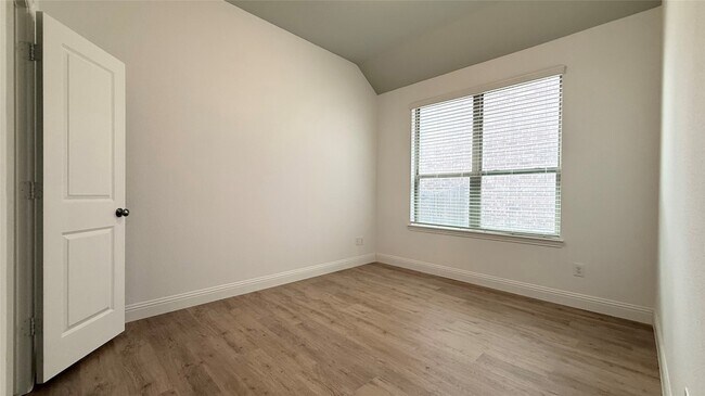 Building Photo - 2720 Inn Kitchen Wy