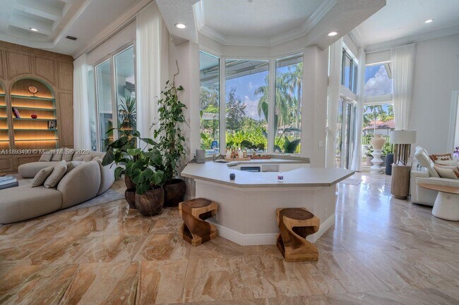 Building Photo - 2493 Poinciana Dr