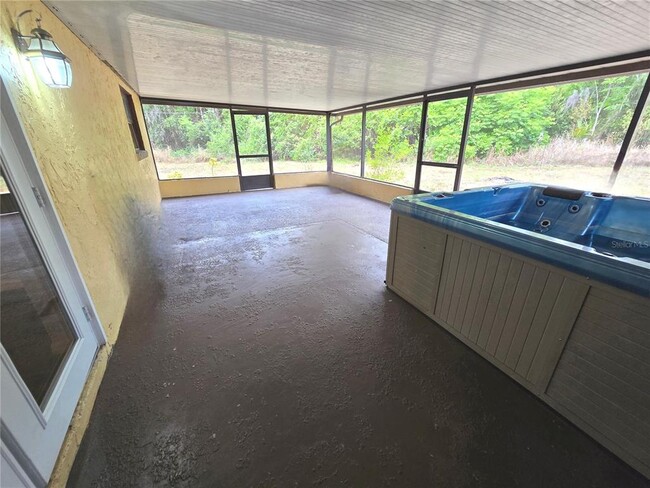 Building Photo - 723 Wright Ct