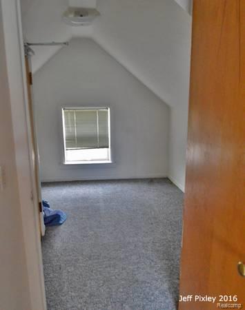 Building Photo - 921 Mary St