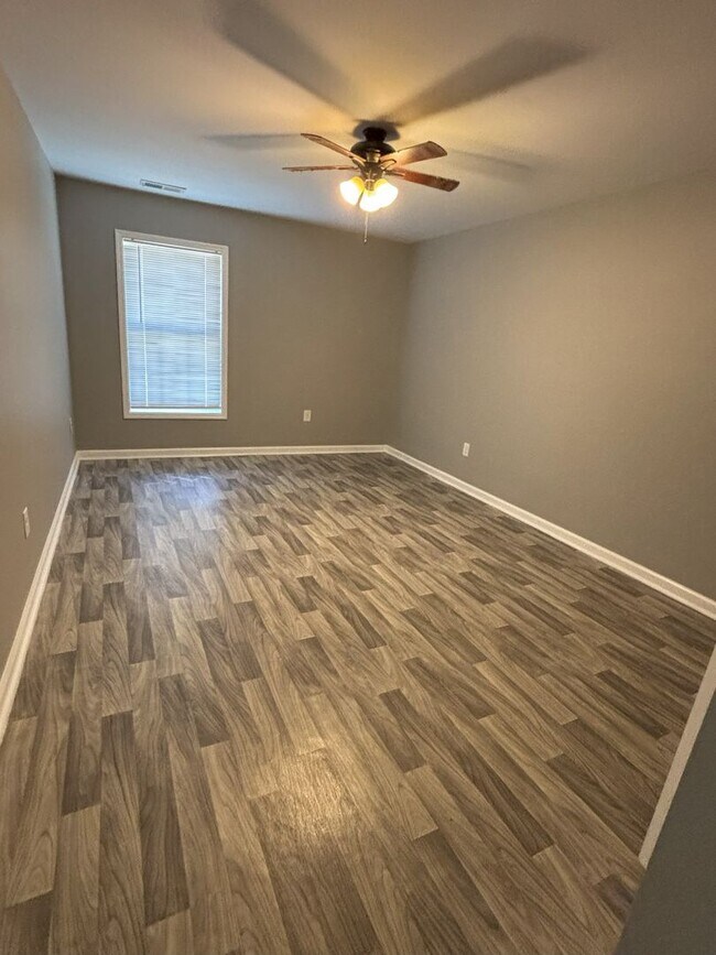 Building Photo - Gardenia Lane