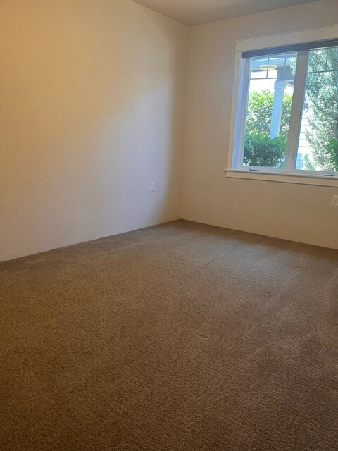 bedroom 3 - 1133 Boulder Ridge St