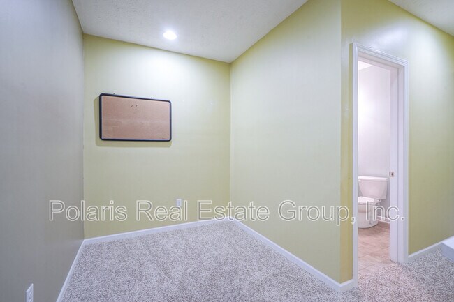Building Photo - 11919 Cabri Ln