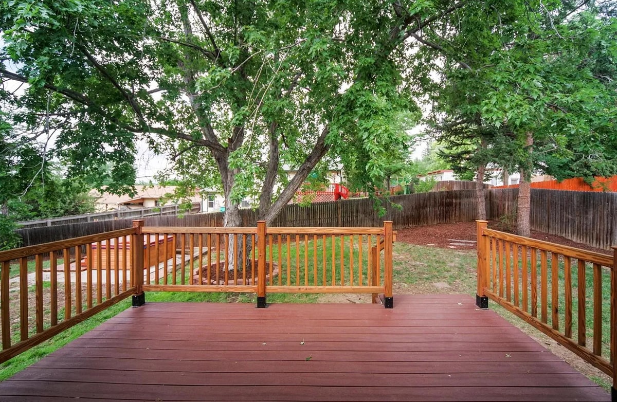 Building Photo - 827 S Robb Way