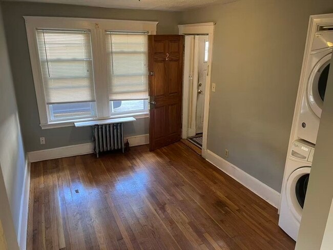 Building Photo - 66 Tirrell St