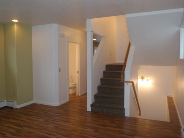 Building Photo - 1229 Van Buren St