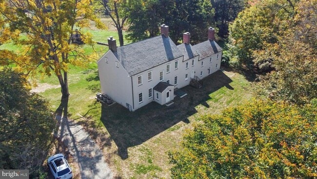 Building Photo - 16131 Old York Rd