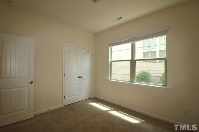 Building Photo - 1158 Monaco Terrace