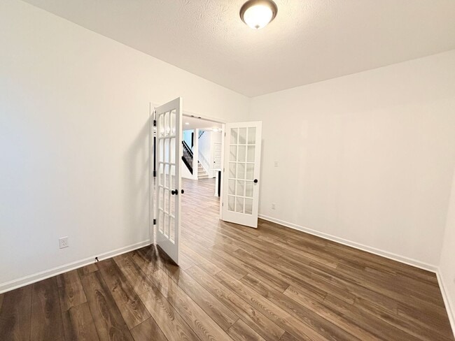 Building Photo - 4195 Risen Star Way