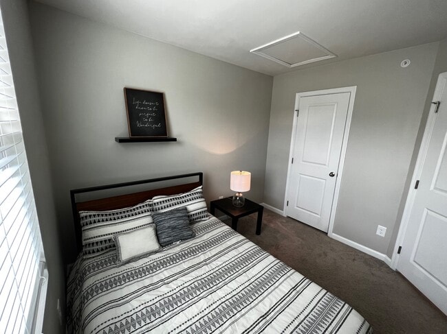 Building Photo - 5316 Austin Knoll Ct