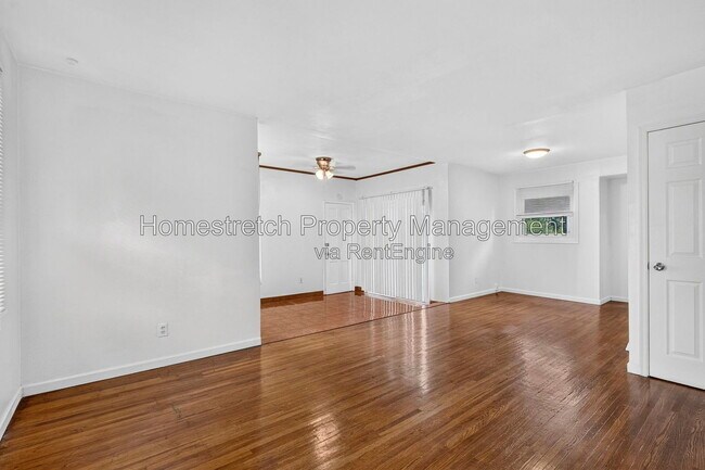 Building Photo - 10328 Dudley Dr