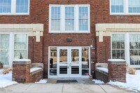 Building Photo - 25 E Spaulding St