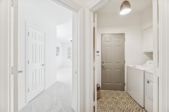 Building Photo - 14 Prism Cove Pl