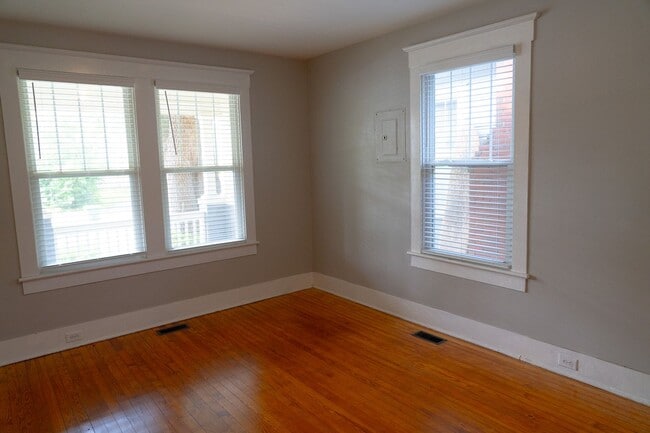 Building Photo - Charming Historic Home Walkable to Cargo & Soda Pop Districts