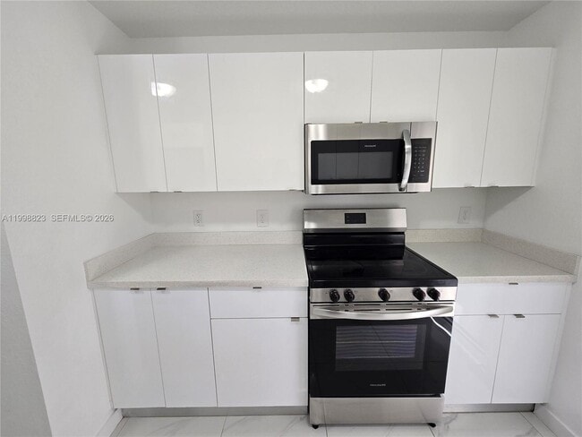 Building Photo - 18700 SW 316th Terrace