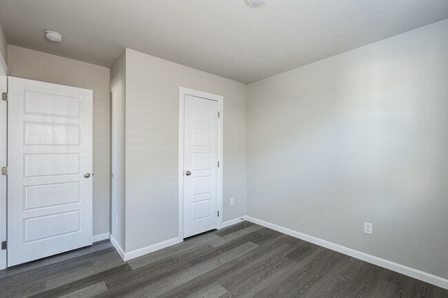 Building Photo - 10508 SW 41st St