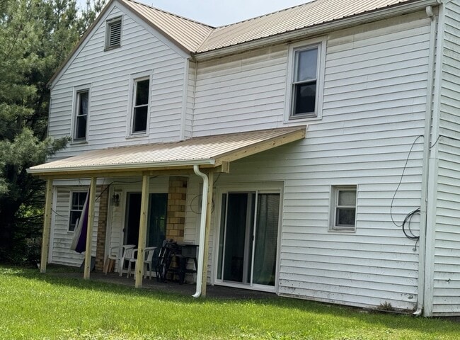 Building Photo - MT20