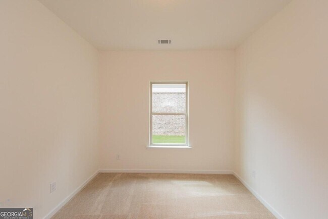 Building Photo - 10 Bayberry Cir