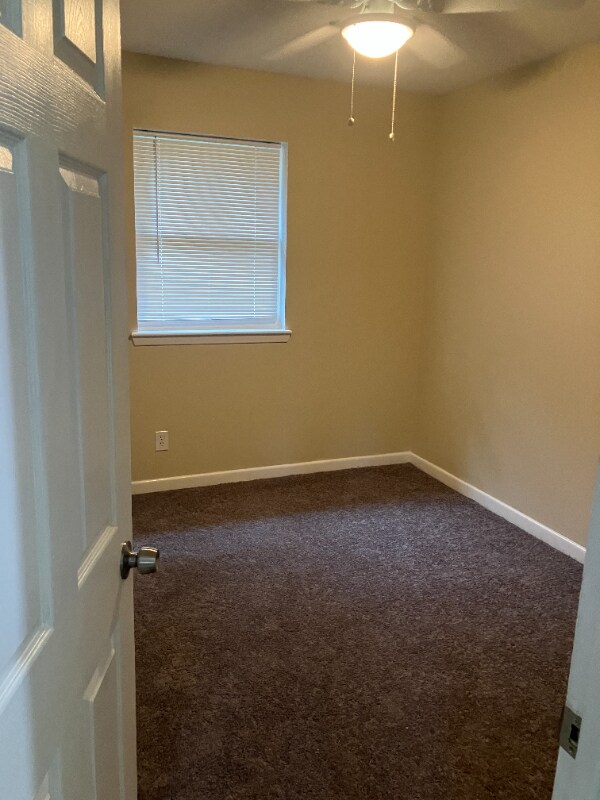 Building Photo - 209 Antoinette Dr
