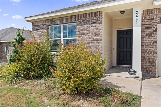 Building Photo - 2641 Sagebrush Dr