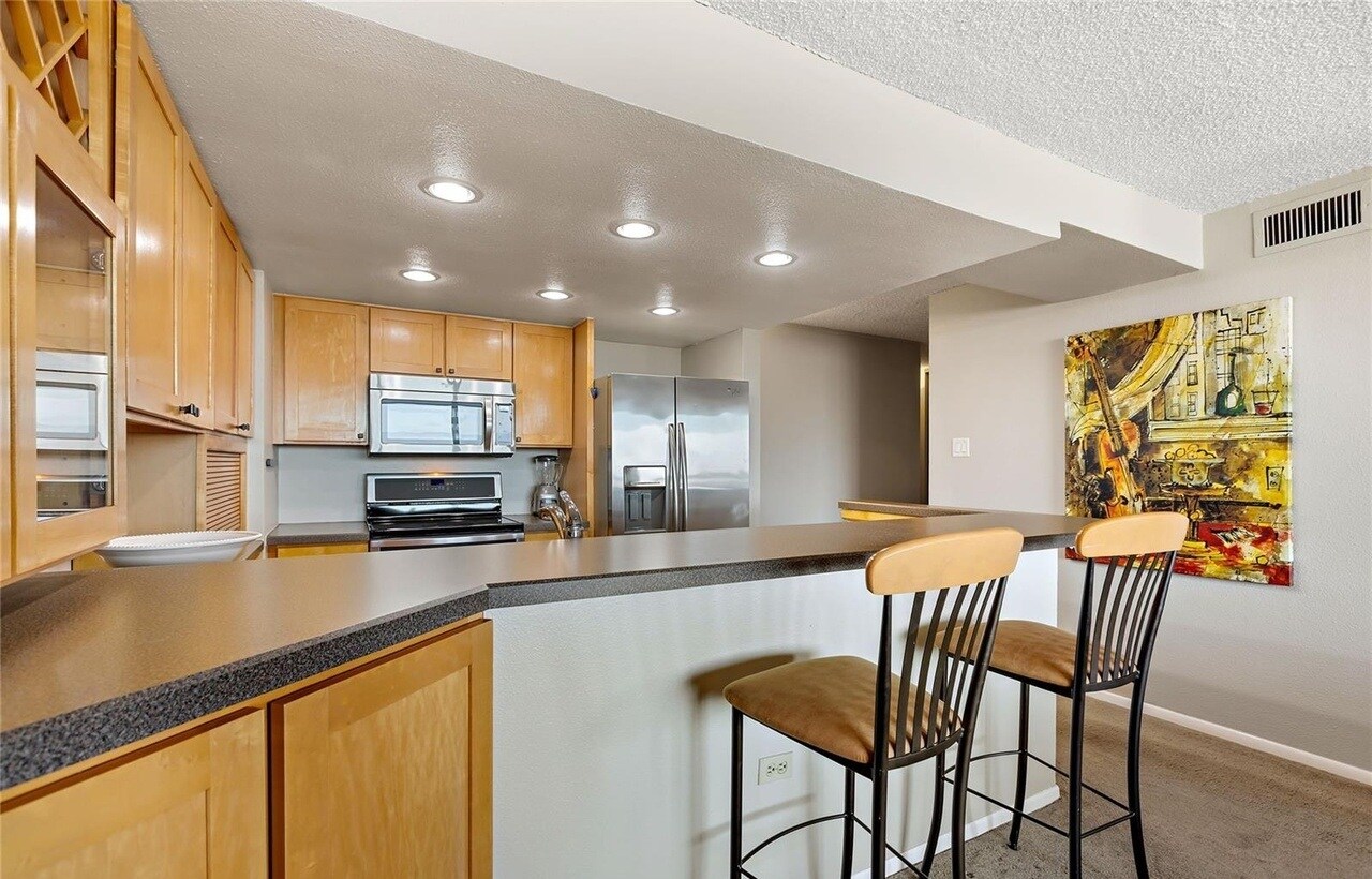 Building Photo - 1020 15th St