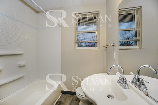 Building Photo - The Lifestyle You Deserve.
