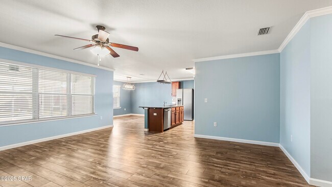 Building Photo - 3214 Caitlin St