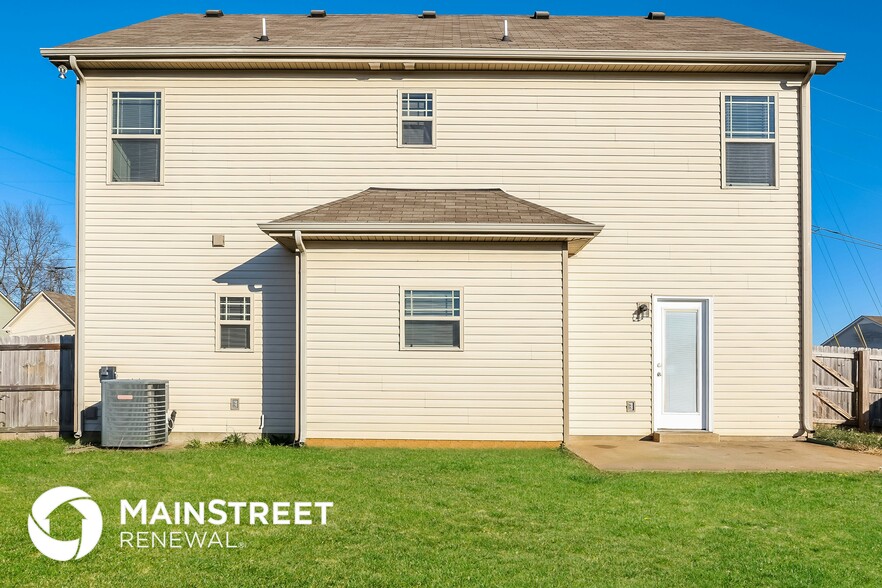 Building Photo - 1309 Halverson Dr