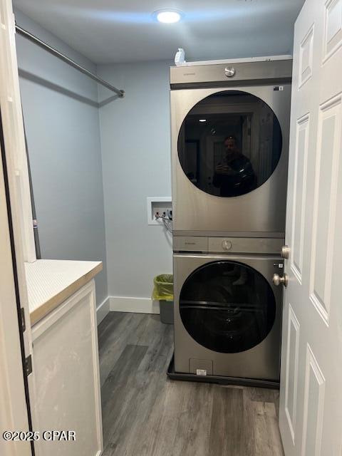 Building Photo - 1219 Thomas Dr