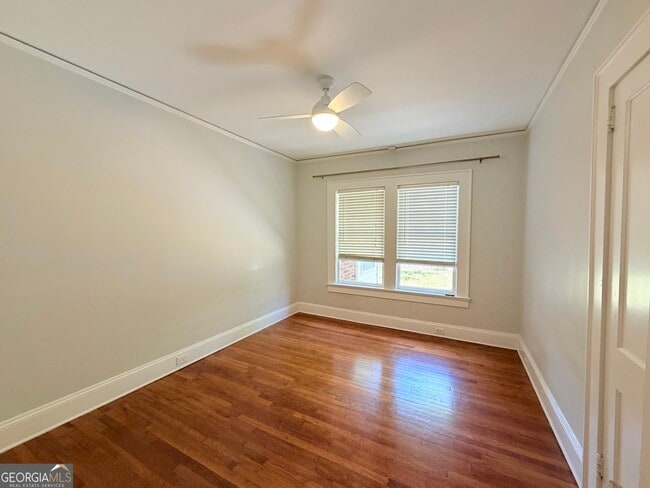 Building Photo - 557 Manford Rd SW