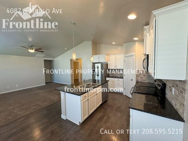 Building Photo - 4087 S Murlo Ave