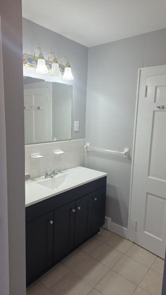 Building Photo - 6 Westville Ave