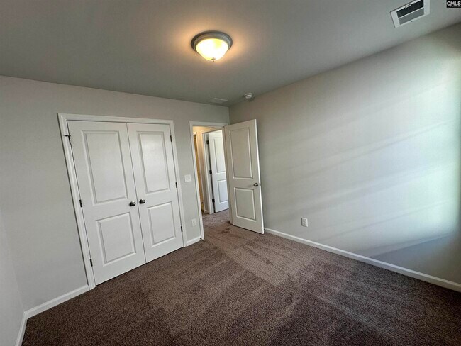 Building Photo - 338 Hardwick Dr