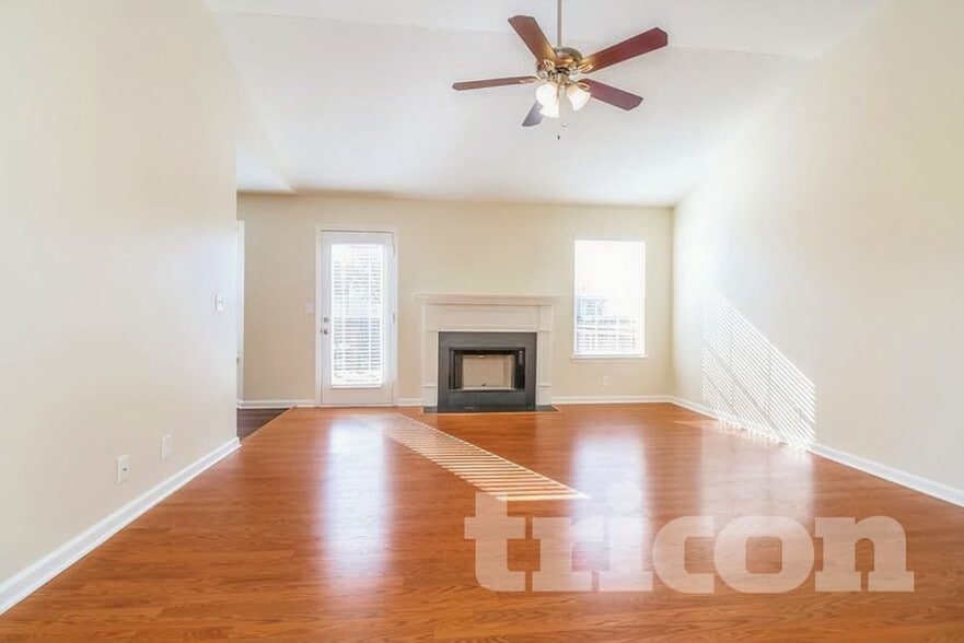 Building Photo - 2305 Cason Trail