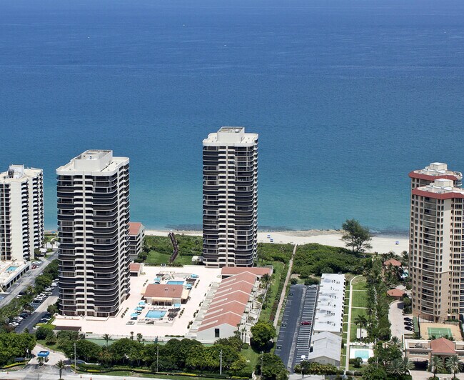 Building Photo - 4000 N Ocean Dr