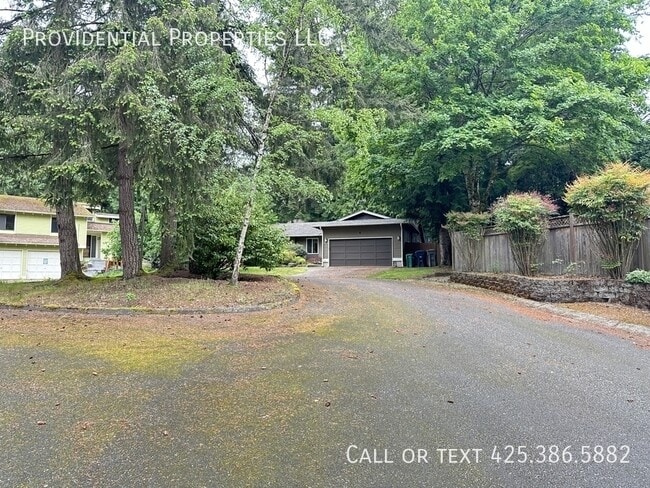 Building Photo - 3309 173rd Pl NE