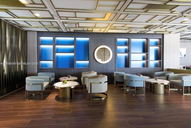 Building Photo - 6801 Collins Ave