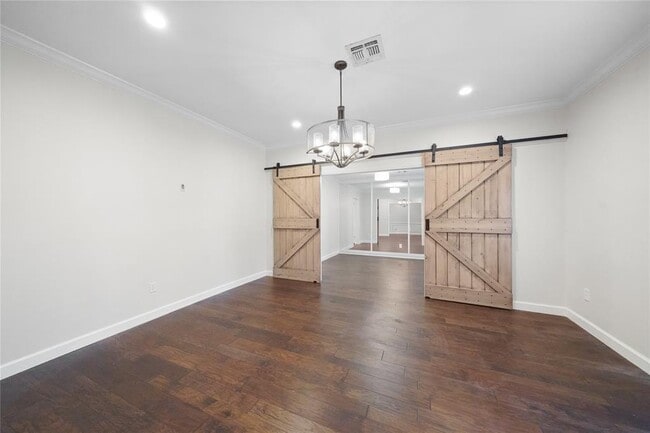 Building Photo - 12707 Trail Hollow Dr