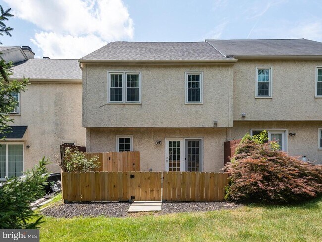 Building Photo - 803 Pritchet Ct