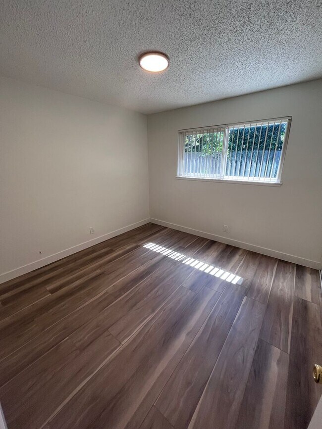 Building Photo - NICE HOME IN RANCHO CORDOVA!!