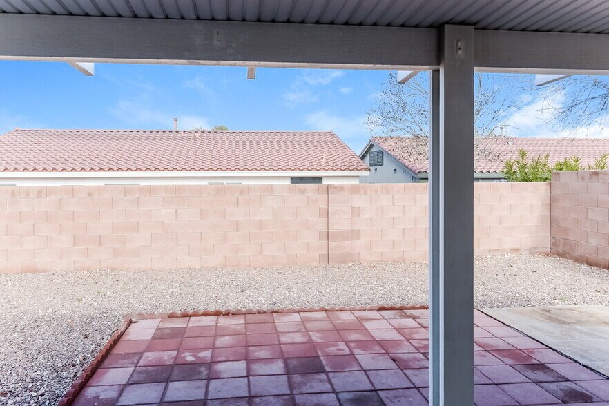 Building Photo - 3118 Flower Garden Ct
