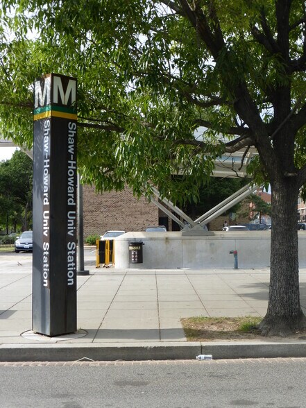Shaw Metro 2 blocks - 1528 Marion St NW