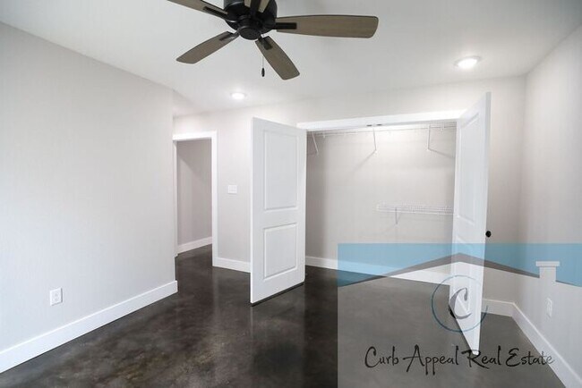 Building Photo - New construction 3 bed / 2 bath home - Bono