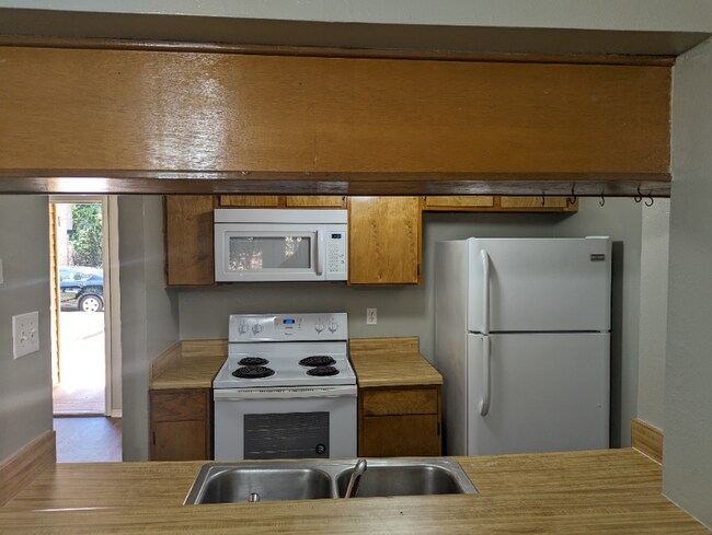 Building Photo - 4100 North St