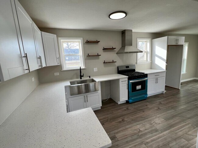 Building Photo - 15149 IL-114